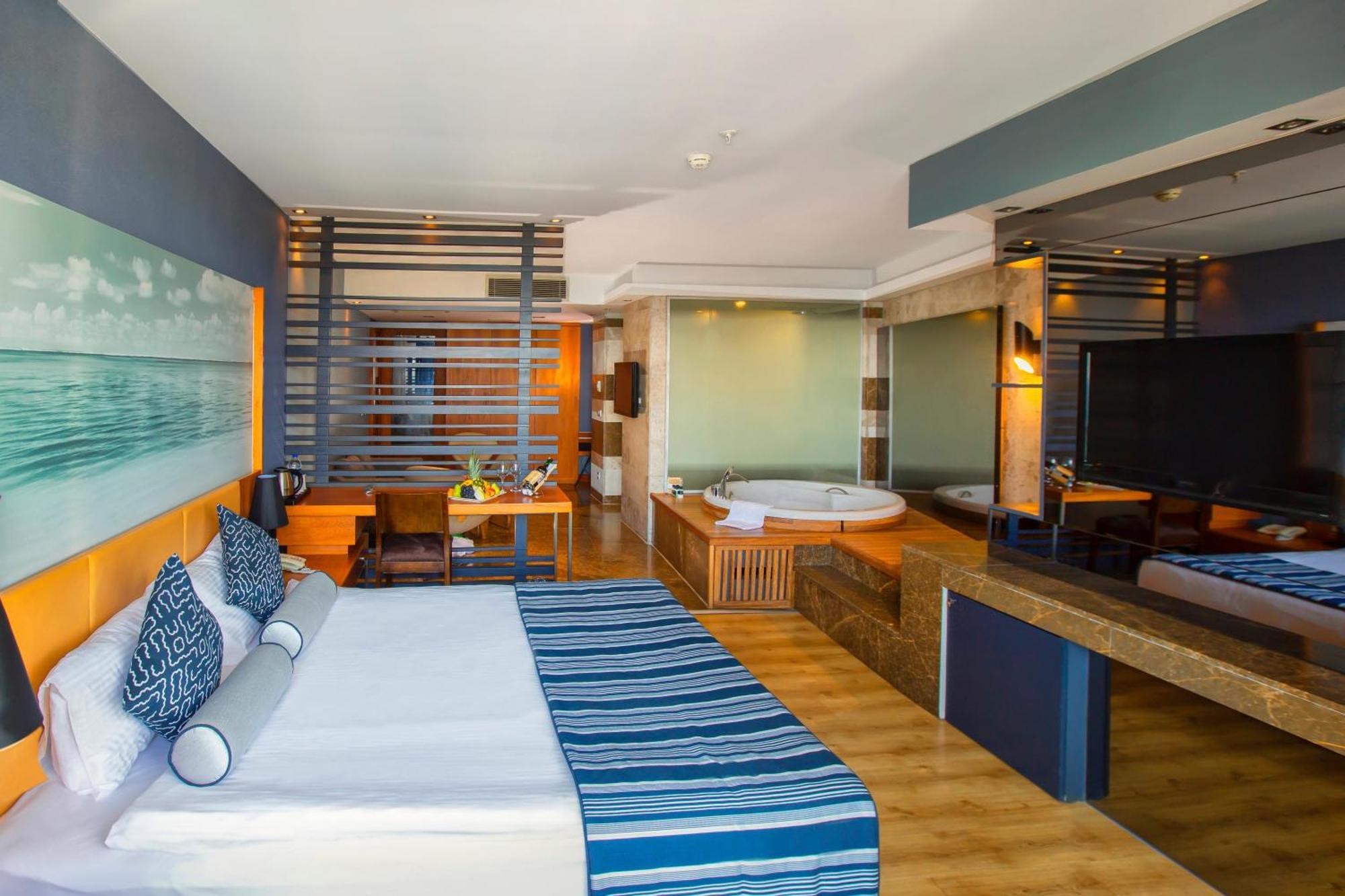 Sherwood Blue - Adults Only Resort